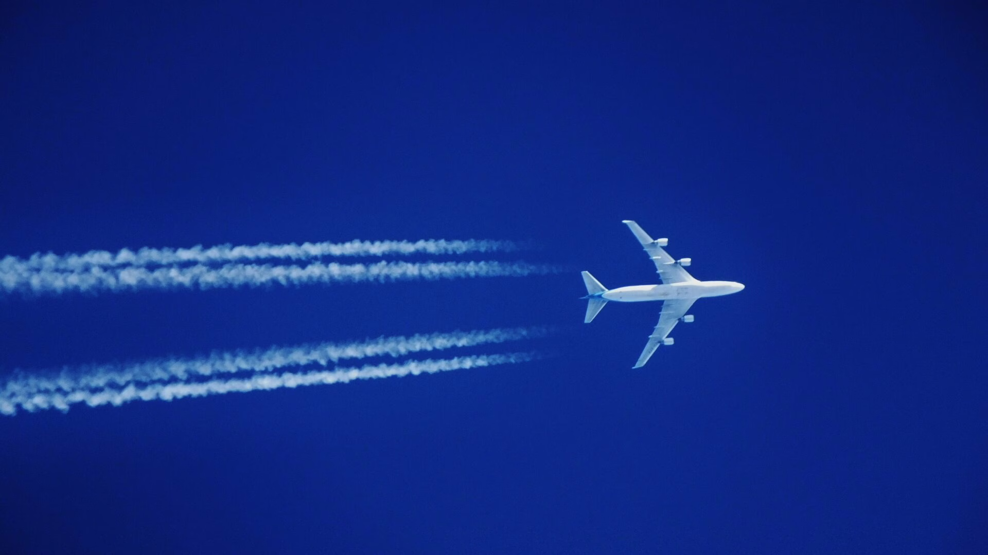Detection and Analysis of Aircraft Contrails Using a Vision-Based System